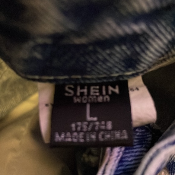 Stylish Jean shorts - Picture 4 of 5